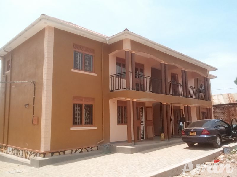 Splendid two bed room apartment at 700000 a month in Kirinya along